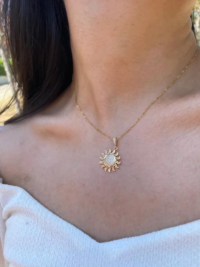 Zirkon Taşlı Güneş Model Çelik Kolye | Gold Renk